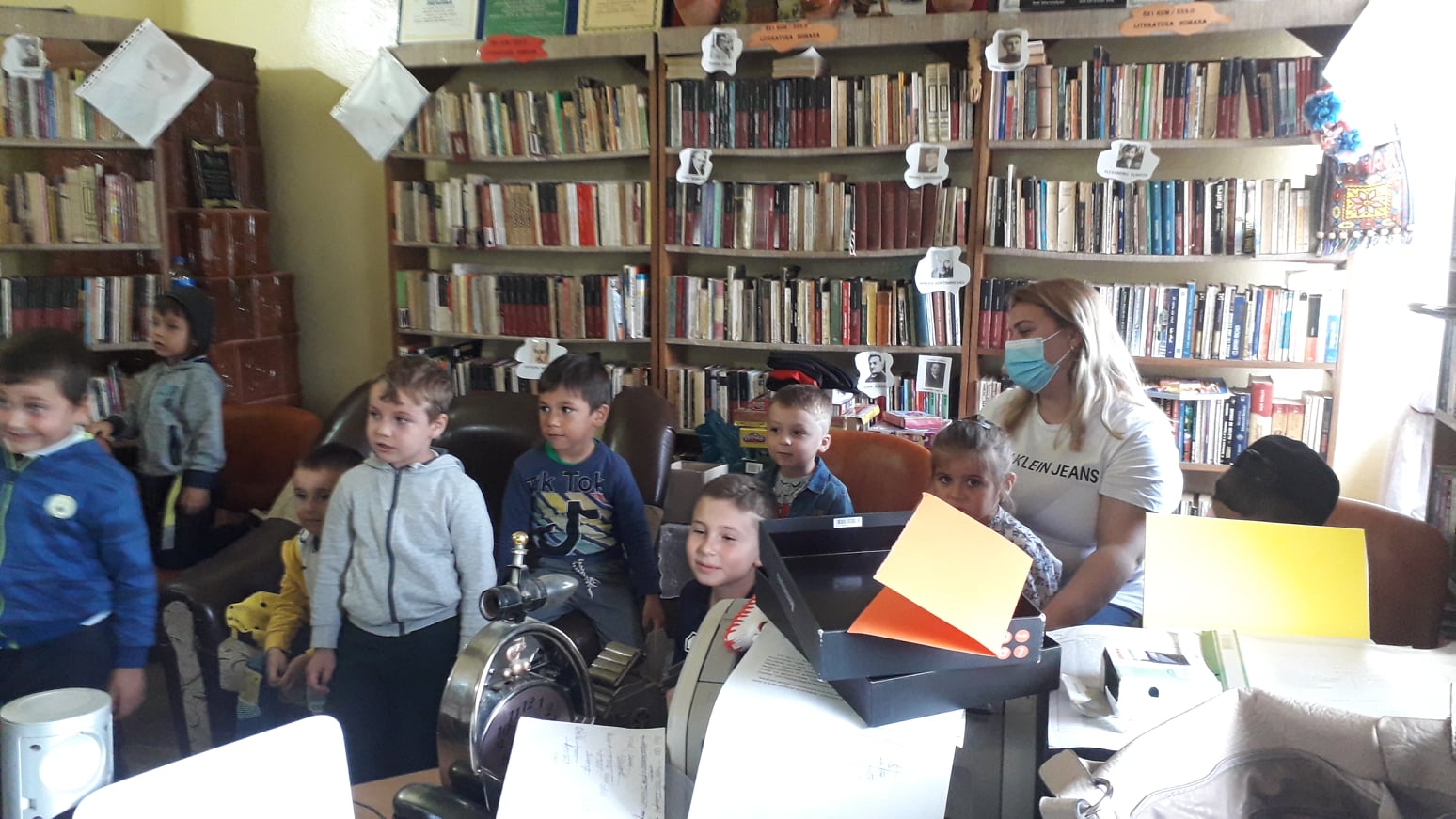 Micii utilizatori ai bibliotecii 